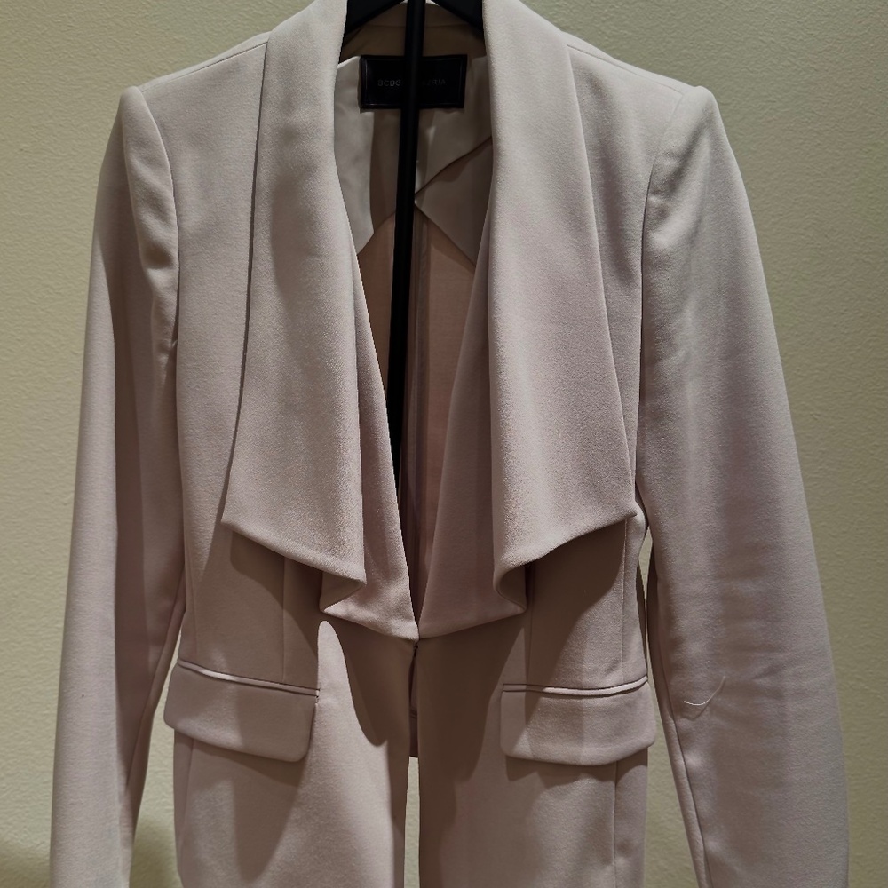 Scarf-lapel vintage business jacket, BCBG MaxAzria.